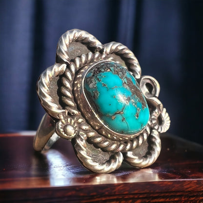 Turquoise Cabochon Sterling Silver Flower-Base Ring — Size 5