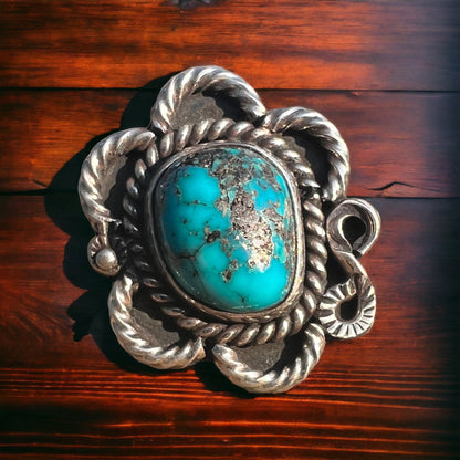 Turquoise Cabochon Sterling Silver Flower-Base Ring — Size 5