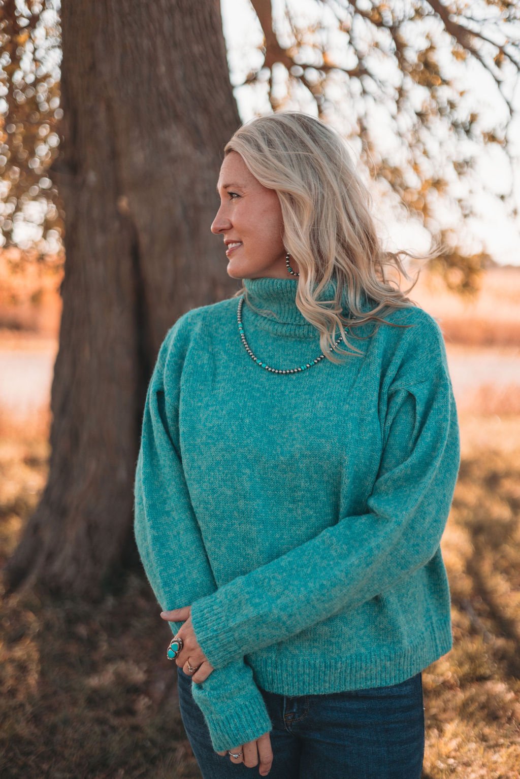 La Miel Loose-Fit Turtleneck Pin-Tuck Long Sleeve Western Sweater — Drop Shoulder Cozy Layering (small remaining)