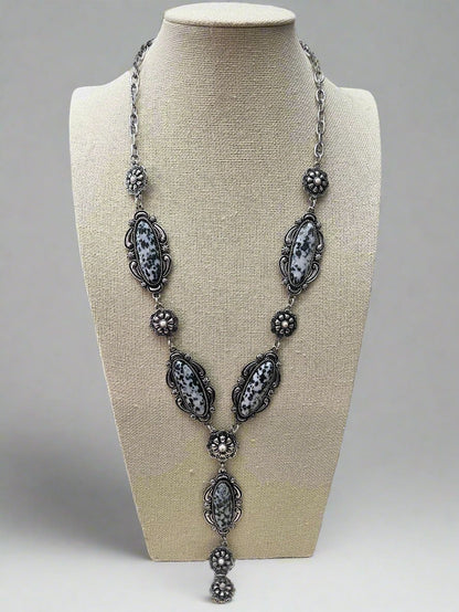 Western Faux White Buffalo Lariat Statement Necklace — 24 Inch Bold Statement