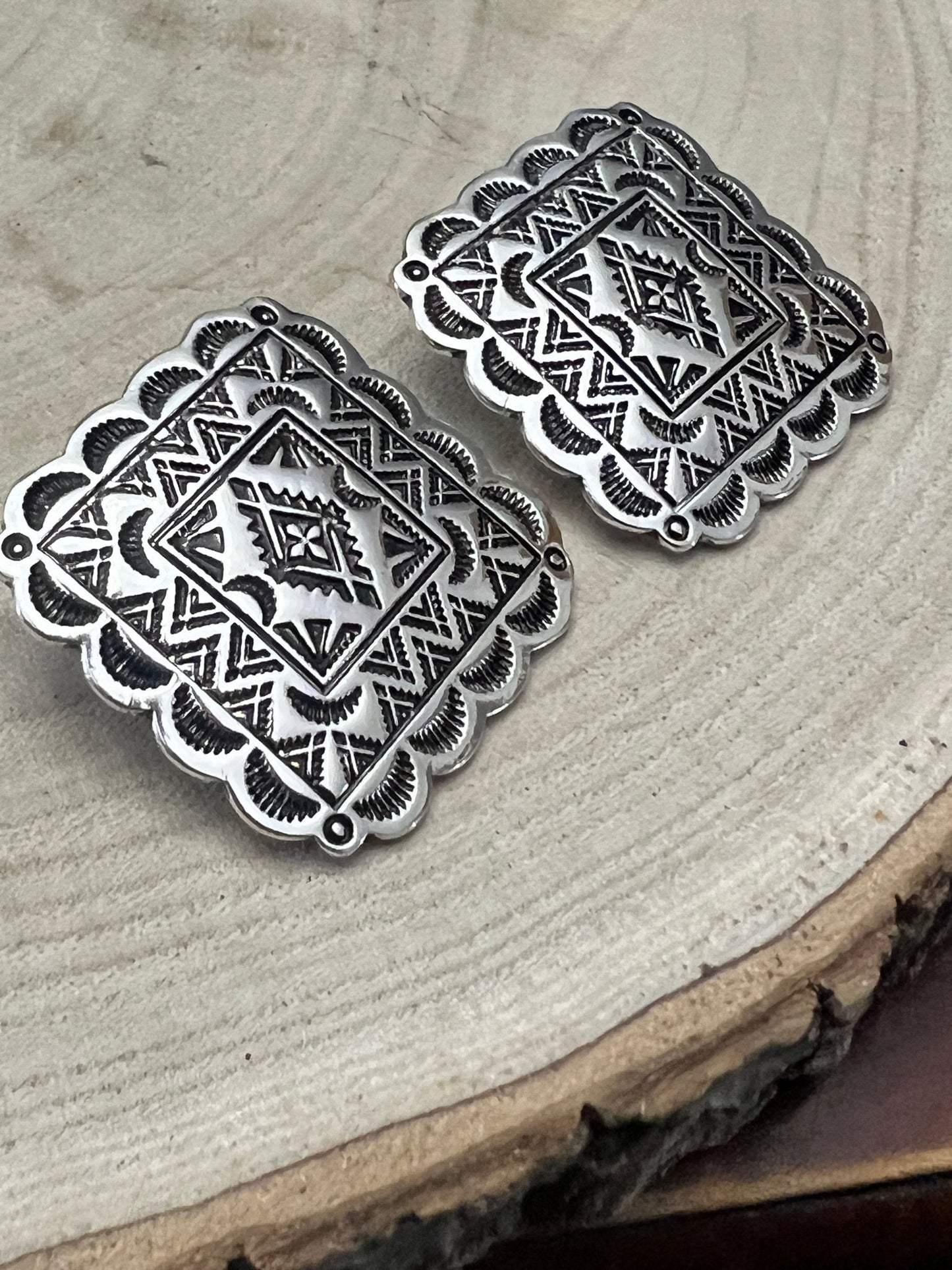 Western Square Concho Fashion Earrings — 1¼" Geometric Statement