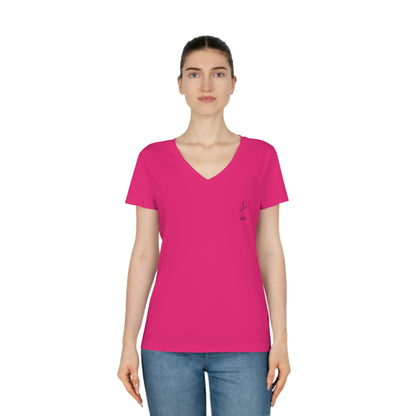 "Well, yeah I know how to ride!  I was riding when I fell off!"  Gus Women's Evoker V-Neck T-Shirt